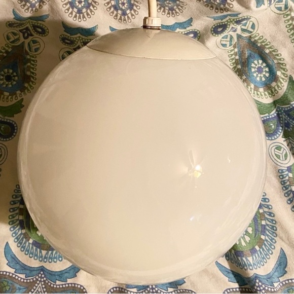 Retro vintage globe hanging light fixture from the sixties boho hippie - Picture 3 of 9